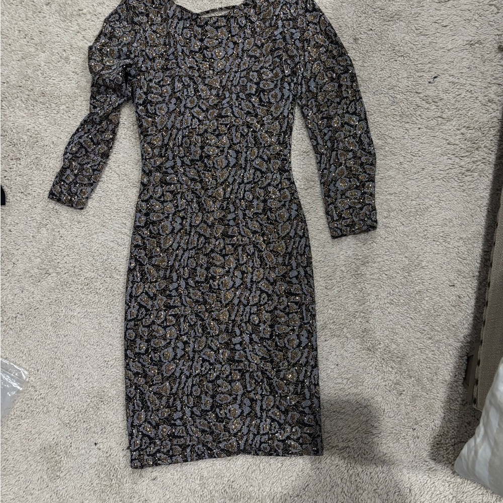 Elegant Black and Gold Patterned Dress